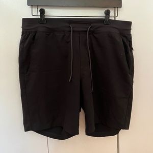 Western Rise Movement Shorts, Size 32 black